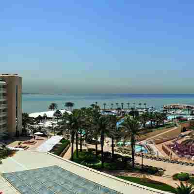 Mövenpick Beirut Hotel Exterior