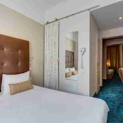 The Originals Boutique, La Villa Ouest & Spa Royan Plage Rooms