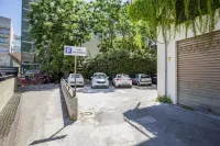 Hotel Mediterraneo - parking