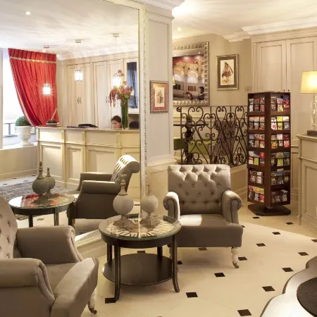 Hotel des Comédies Отели рядом с достопримечательностью «2-й округ: Биржа»