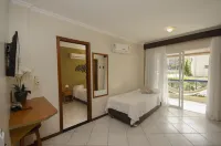 Pousada Garatéia Hôtels à : Bombinhas