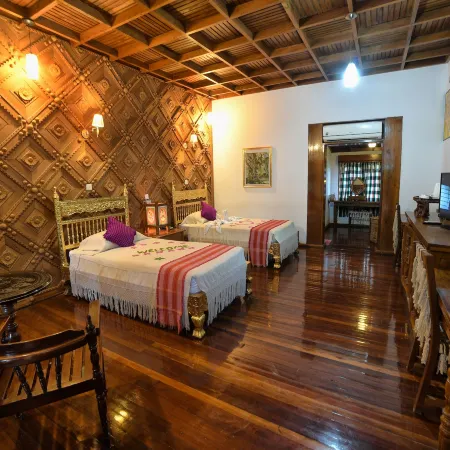Thazin Garden Hotel Отели рядом с достопримечательностью «Ньян У»
