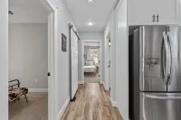 Blue Door Bungalow | JZ Vacation Rentals - balcone