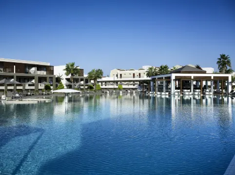 Pelagos Suites Hotel & Spa