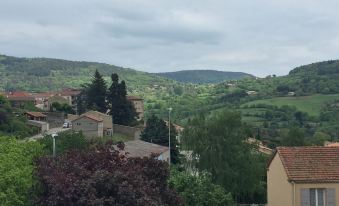 Le Felicien