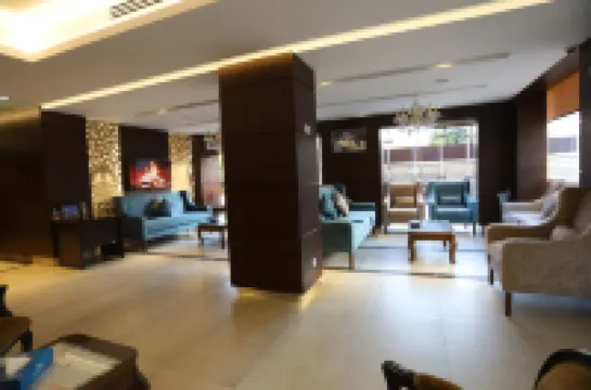 內洛夫套房飯店