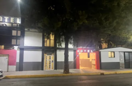 Hotel Aquario Cdmx - Central del Norte Отели рядом со станцией Autobuses Poniente Station