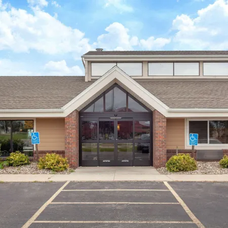 AmericInn by Wyndham Willmar