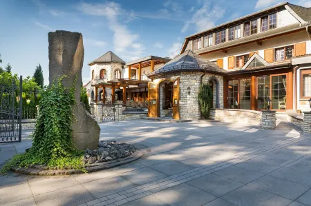 Naturresort Tannenhof Gmbh Отели в г. Изенбург