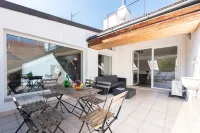 Stylish Apartment with Terrace in Center Prague