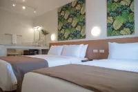 Hotel Sentro Legazpi Отели в г. 