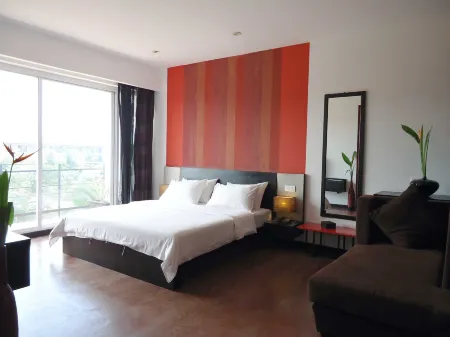 Men's Resort & Spa (Gay Hotel)