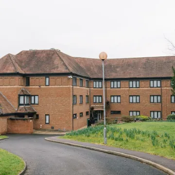 盧卡斯之家酒店 鄰近吉百利巧克力世界的酒店