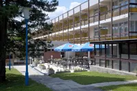 Hotel Holiday Csopak - 2-Sterne