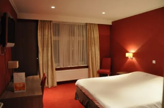 Hotel Louisa โรงแรมใน