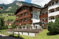 Aritz Hotels in Pozza di Fassa