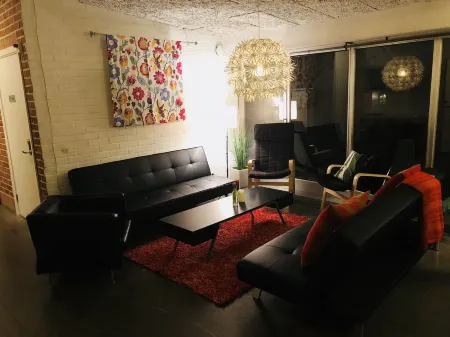 Ivögården Mat & Vingård Отели в г. Fjalkinge