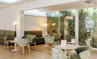 Hotel Dwo les Palmeres