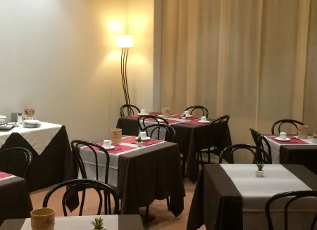 Hotel Est Piombino Отели рядом с достопримечательностью «Vista mare»