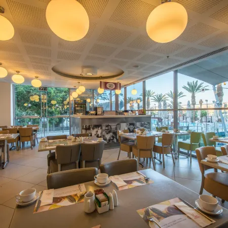 Neptune Eilat by Dan Hotels