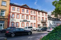 Hotel am Schloss Biebrich Hotels in Walluf