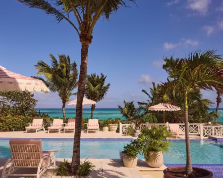 Coral Sands Hotel Hotels in Dunmore Town