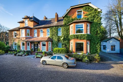 Cheshire Hospitality Ltd Trading As Lennox Lea Studios and Apartments