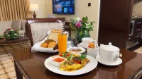 Heritage Luxury Suites All Suite Hotel - Desayuno