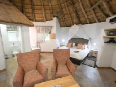 Sefapane Lodge and Safaris Hotels in Phalaborwa