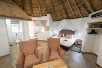 Sefapane Lodge and Safaris فنادق في فالابوروا