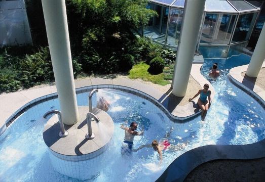 4. 시티 호텔 드레..