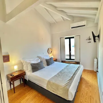 Youropo - Typical House