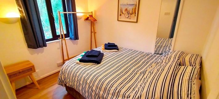 Rebels Retreat - 2-Bed Chalet nr St Ives & Hayle Hotels in Hayle