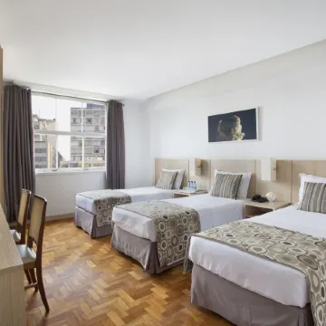 Normandy Hotel Отели рядом с достопримечательностью «Арена «Питанги»»