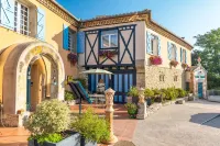 Auberge du Poids Public Logis Hotel Hotels in Montferrand