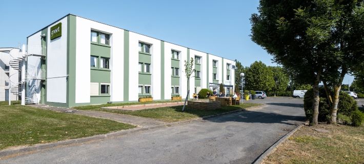 Greet Chartres Est Hotels in Département Eure-et-Loir