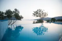 Thesmos Village Hotels in Alizia