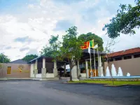The Full Moon Hotel Katunayake Hotels in Katunayaka