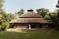 Tiger Tops Karnali Lodge Hoteles cerca de Birat Purush Darshan