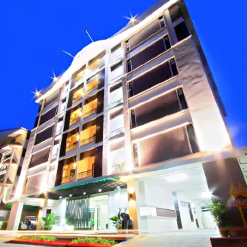 Pattara Place Hotels near Pa Tan