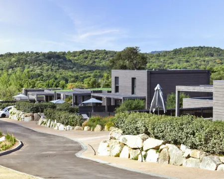 Résidence Pierre & Vacances Premium les Terrasses d'Arsella Hoteles en Lecci