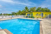 Captain Pip's Marina & Hideaway - piscine