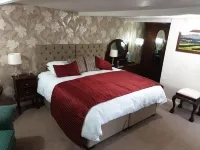 Sykes House Hotels near Gorska