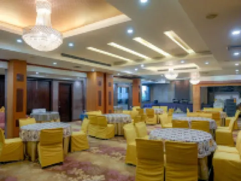 Hotel Leela Grande Hotels in Karnal