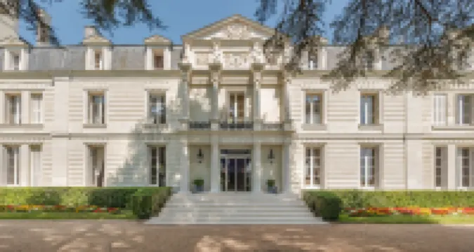 Chateau de Rochecotte Hotel a 