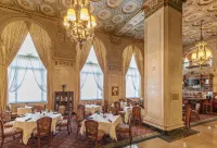 The Brown Hotel - breakfast