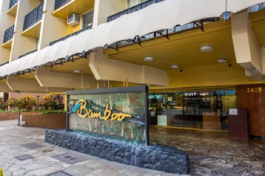 Castle Bamboo Waikīkī Hotel