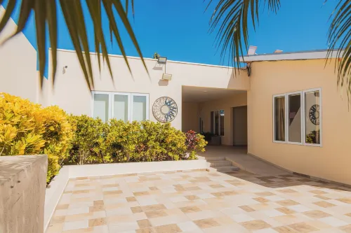 Juanedu Suites Hotels in Oranjestad