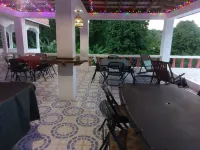Polish Princess Guest House - พร้อมอาหารเช้า