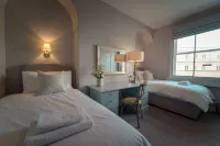 Anabelle's Guest House